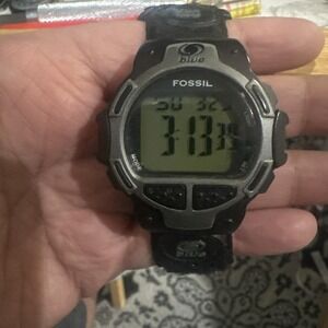 Working Vintage Fossil Blue Digital DQ-1039 Watch New Battery Mens Watch 46mm 8"